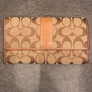 Coach wallet